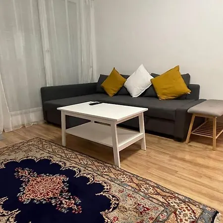 Zeenat Apartment With Balcony And Free Parking Budapest Exterior foto